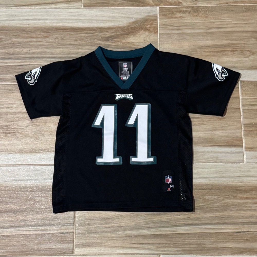 NFL Philadelphia Eagles Carson Wentz 11 Jersey Kids Medium 5/6 Black Football
